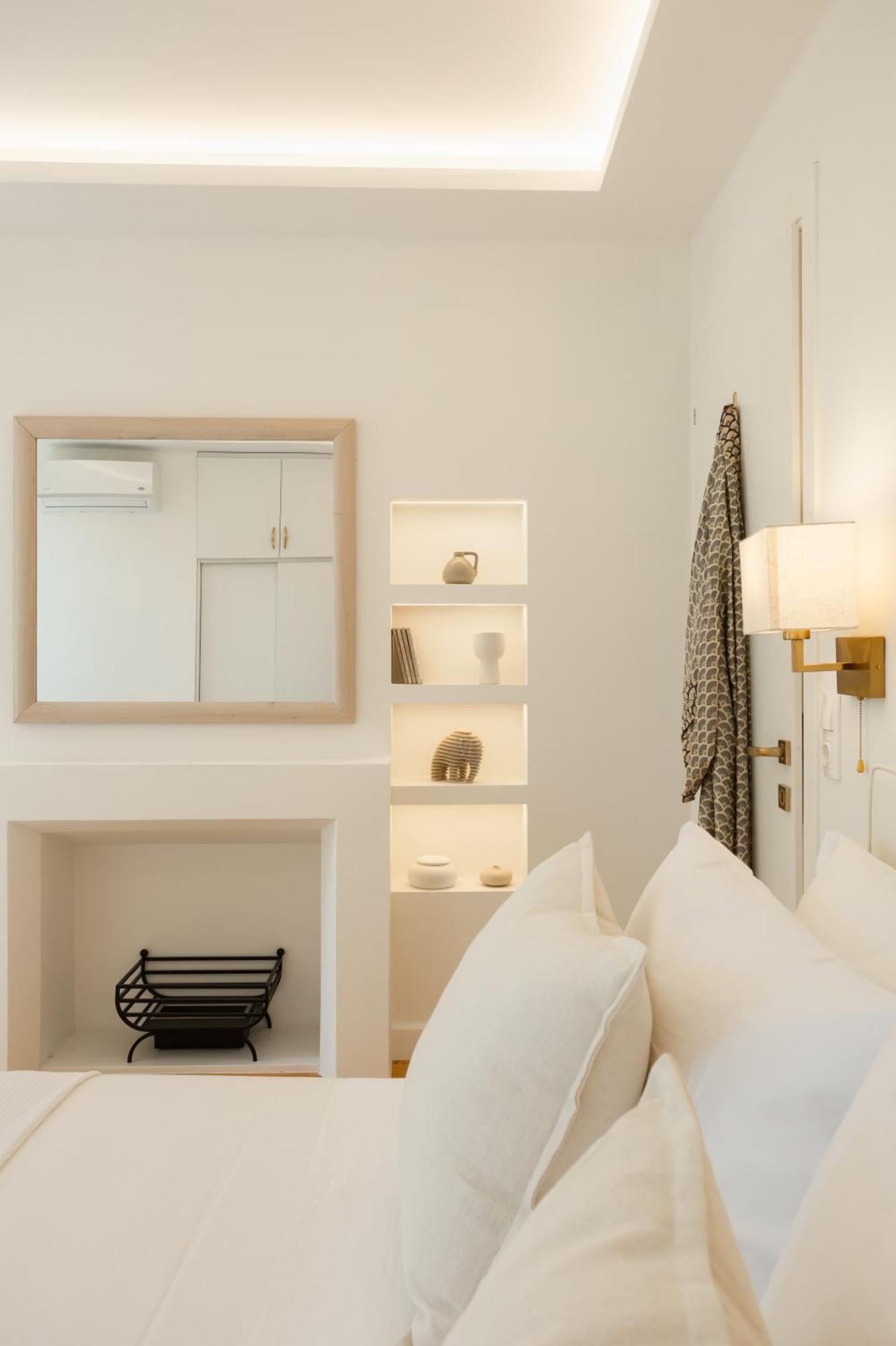 Agora Luxury Apartment By The Boyar Collection Corfu  外观 照片